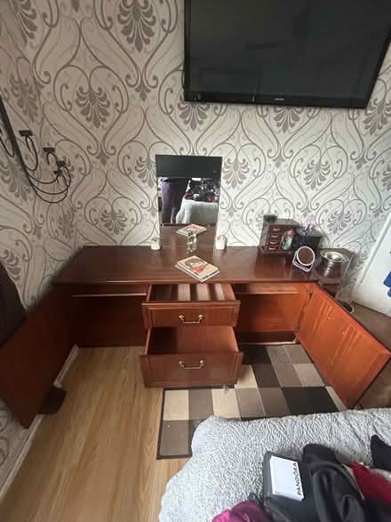 Photo of free Sideboard/dresser (HP2) #3
