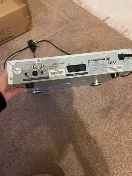 Photo of free dvd player (Formby L37) #2