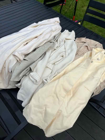 Photo of free 5 women’s coats and jackets (TW7) #1