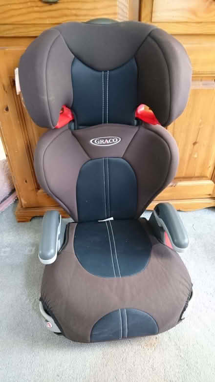 Photo of free Graco (car) booster seat (Church Hill North B98) #1