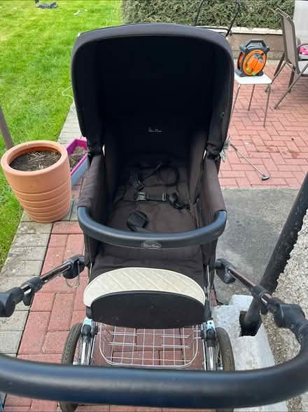 Photo of free Silver Cross Pram travel system (Dublin 12) #3