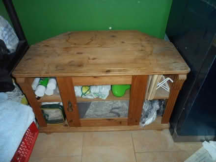 Photo of free wooden cabinet (Harpenden Herts) #1