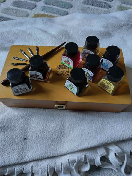 Photo of free Calligraphy set (Leigh RH2) #1