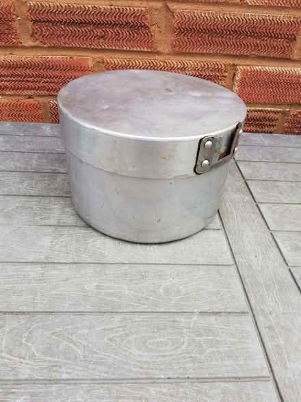 Photo of free Camp cooking set (Catchems End DY12) #1