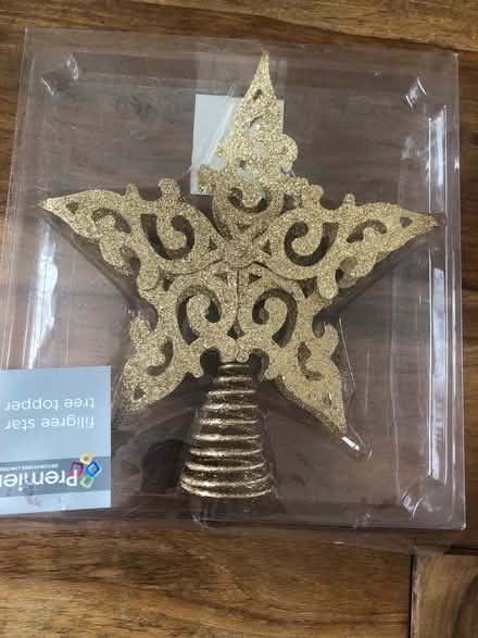 Photo of free Tree topper - Gold (Barnard's Green WR14) #1