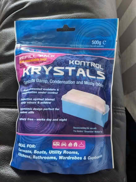 Photo of free Moisture control crystals (Billinge WN5) #1