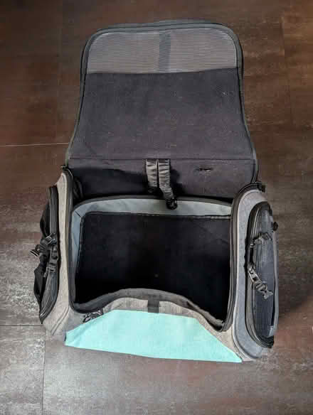 Photo of free Cat Carrier (CT10) #2