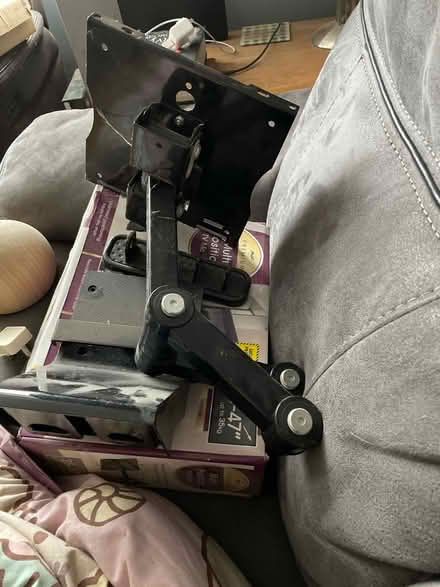 Photo of free Tv wall mount (Deal) #1