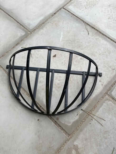 Photo of free Hanging basket (Winthorpe) #1
