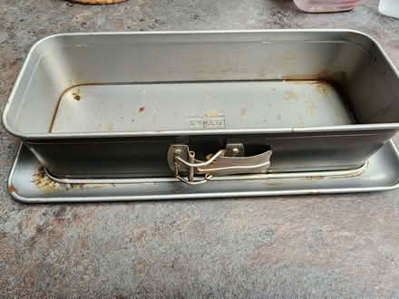 Photo of free bread tin (Risinghurst OX3) #3