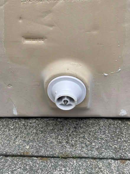 Photo of free Belfast ceramic kitchen sink (Collier Row RM1) #2