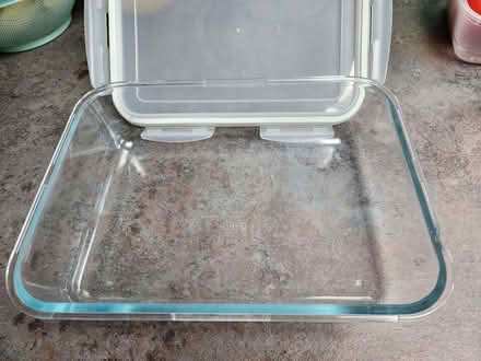 Photo of free large IKEA glass food container/roaster with lid (Risinghurst OX3) #3