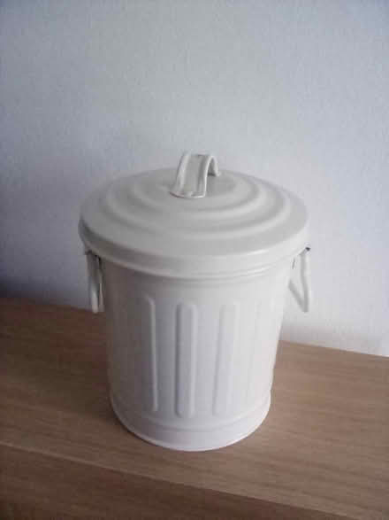 Photo of free Vintage M&S mini bin 1-1.5 litre (Shepherds Bush W12) #1