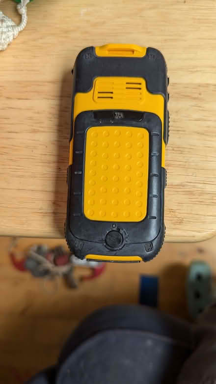 Photo of free JCB Mobile Phone -not working (Cutteslowe OX2) #3