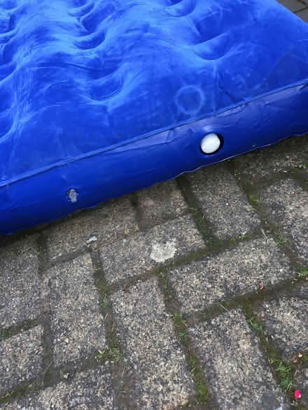 Photo of free Blow up double airbed with pump (Bridge of Allan FK9) #2