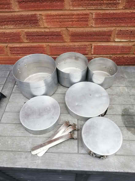 Photo of free Camp cooking set (Catchems End DY12) #2