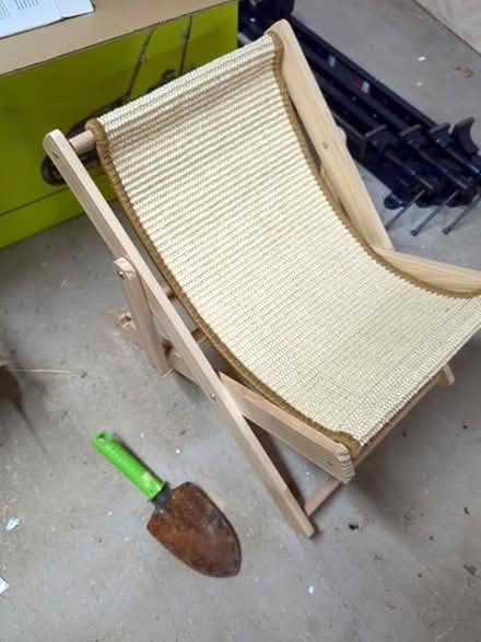 Photo of free Miniature deck chair (Blackboys TN22) #1