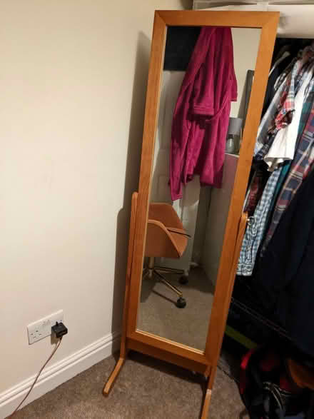 Photo of free Mirror (Cb8 8ez) #2