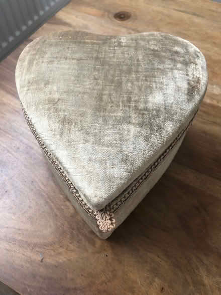 Photo of free Gold heart storage box (Barnard's Green WR14) #2