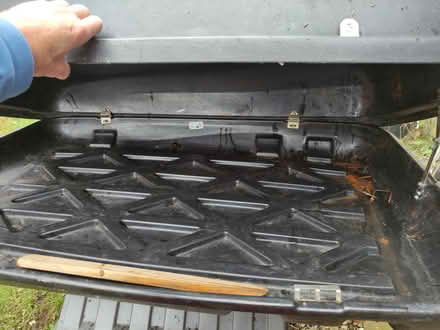 Photo of free Car roof box (Preston PR1) #4