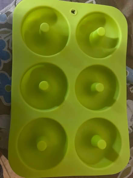 Photo of free Silicon doughnut mould (Katy gate) #1