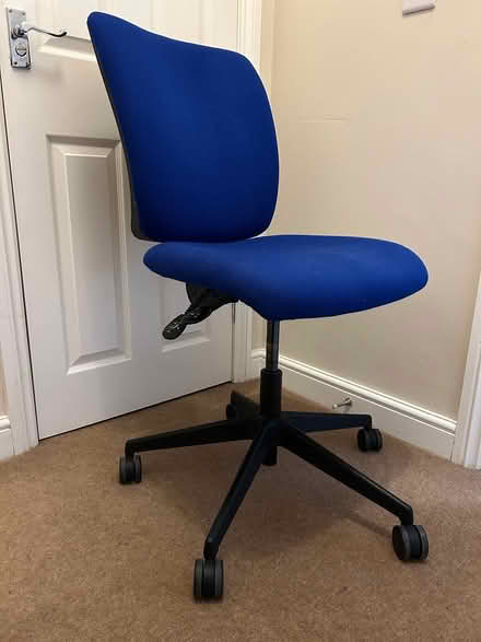 Photo of free Adjustable office chair (Marsh, HD1) #1
