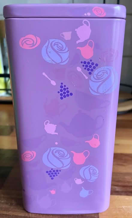 Photo of free Twinnings Tea Tin (SM1) #2