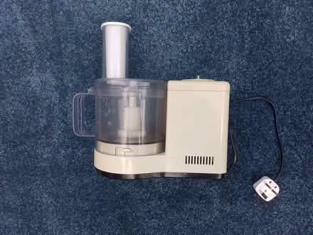 Photo of free Braun food processor (Marsh Farm LU3) #1