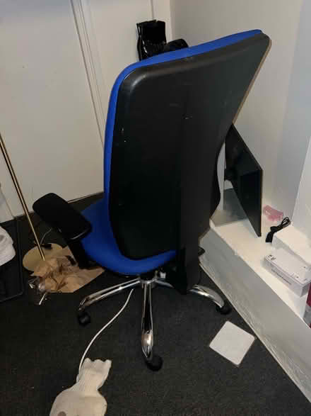 Photo of free Blue office chair (Greenwich SE10) #3