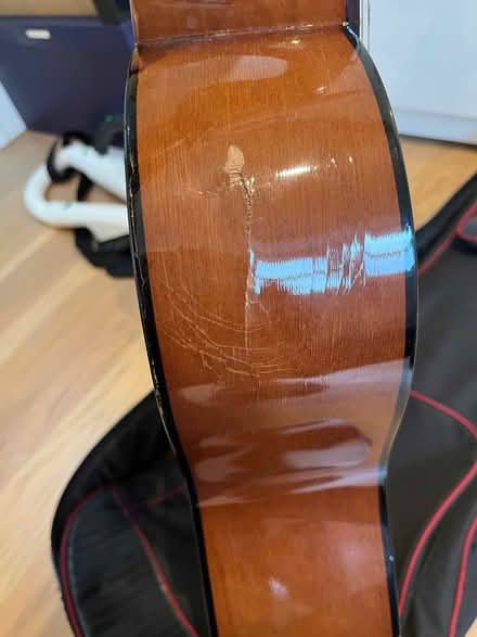 Photo of free Yamaha C40 Acoustic guitar w bag (Earls Court SW10) #2