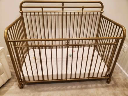 Photo of free Crib/day bed (Canongate rd Baltimore) #1