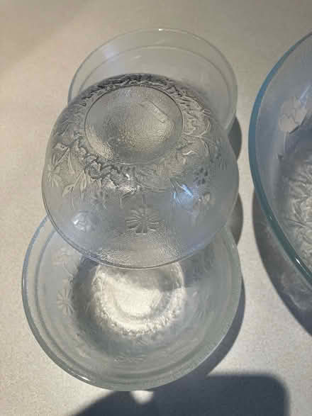 Photo of free Glass trifle bowl and 5 glass bowls (Thurton NR14) #2