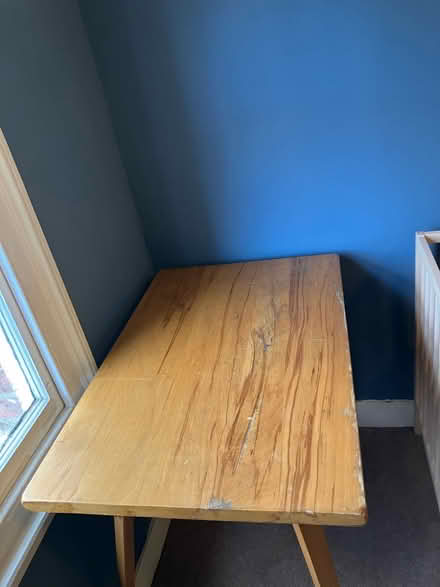 Photo of free Small desk (Littlemore, OX4) #2