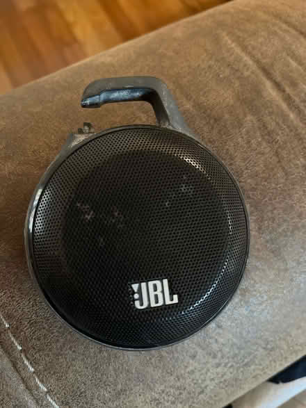 Photo of free Jbl Bluetooth speaker (Churchill Meadows) #1