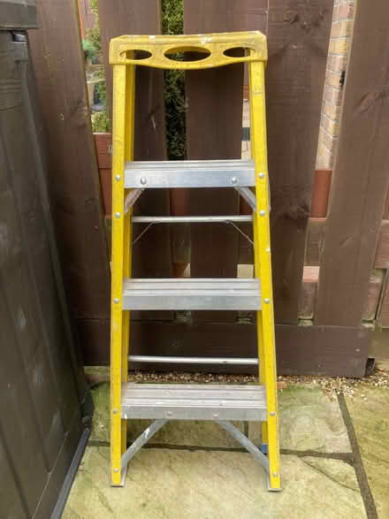 Photo of free Stepladder (AB32) #1