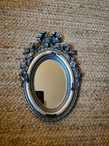 Photo of free Small mirror (South Bermondsey SE15) #1