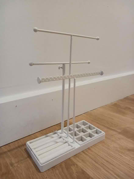 Photo of free jewelry holder (Lefferts Gardens) #1