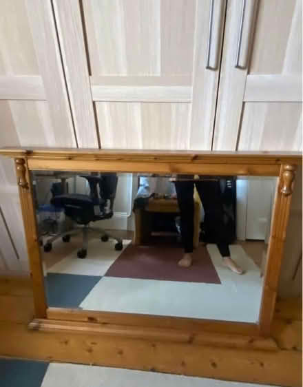 Photo of free Mirror (Streatham Hill) #1