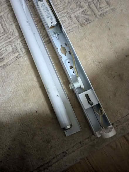 Photo of free Tube light 1:2m 36W (St Albans AL4) #1