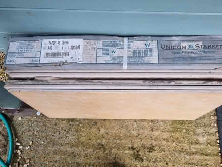 Photo of free Floor tiles NEW to cover 2.5 m2 (wallingford..wantage road) #1