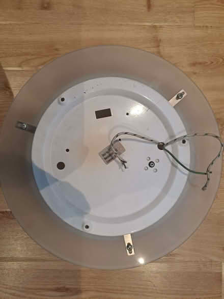 Photo of free Flush ceiling light (Weybridge KT13) #2