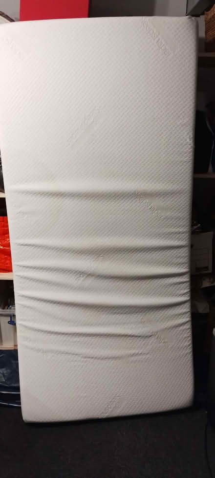 Photo of free Sleepshaper memory foam single bed mattress (Central Watford WD17) #1