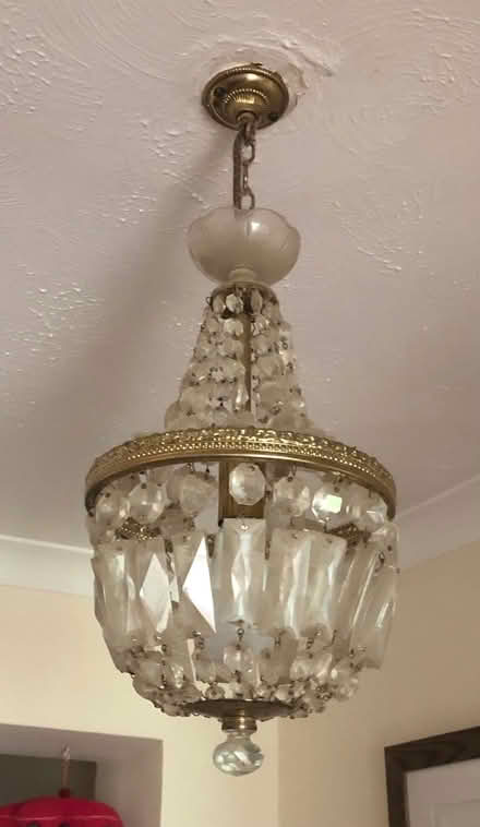 Photo of free Chandelier ceiling light (GU14) #2