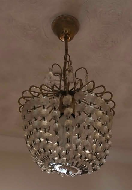 Photo of free Chandelier light (GU14) #2