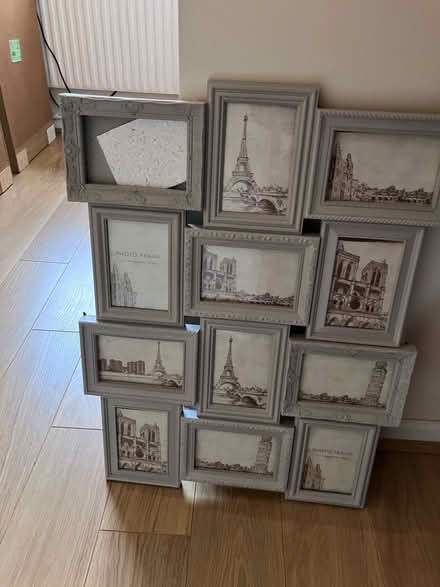 Photo of free Photo frame (CM3 Danbury) #1