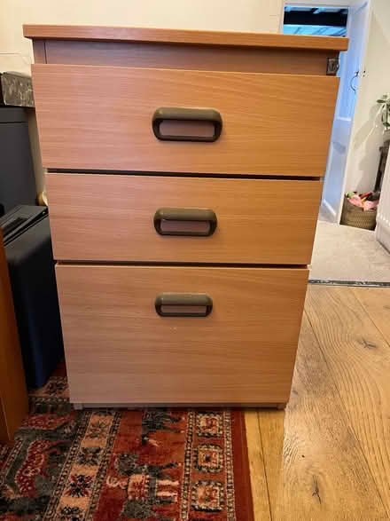 Photo of free 3-drawer filing cabinet in good condition (Amersham HP7) #2