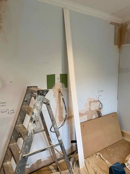 Photo of free Plaster cornice (London NW80EN) #1