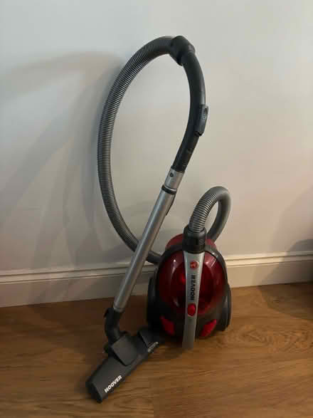 Photo of free Hoover Whirlwind Vacuum Cleaner (TW9) #2