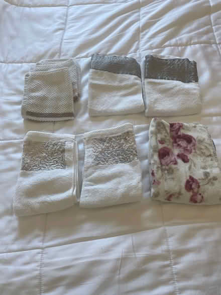 Photo of free Small hand towels and facecloths (Westboro) #1