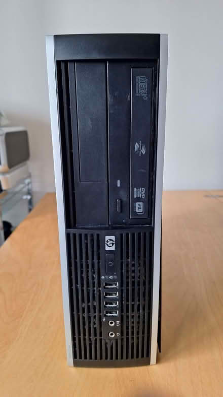 Photo of free DELL INSPIRON 530s DT & HP Compaq 8000 Elite SFF (Lenton Abbey NG9) #1